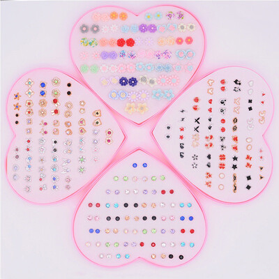 

Wholesale 36pcs Mixed Assorted Gold Flower Crystal EAR Rings Baby Kids Girls EAR Ring Party Gift Jewelry With Display Box