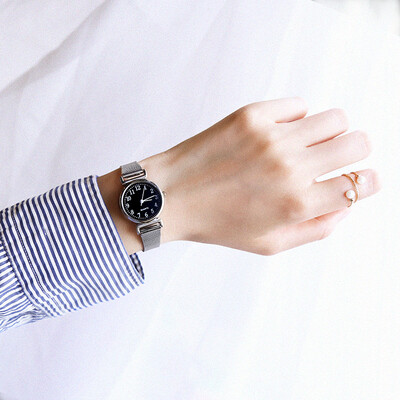 

Net red watch female students minimalist temperament ladies ins wind 2019 new fashion Korean fashion womens watches