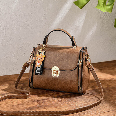 

Bag female 2018 new Korean version of the tide retro shoulder bag wild girl Messenger bag small package a generation