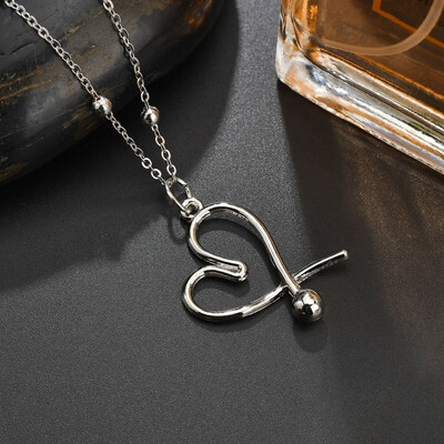 

Golden Necklace Simple Openwork Leaf Necklace Temperament Lady Necklace Imitation Pearl Sweet Fashion Jewelry Wedding Party Gift
