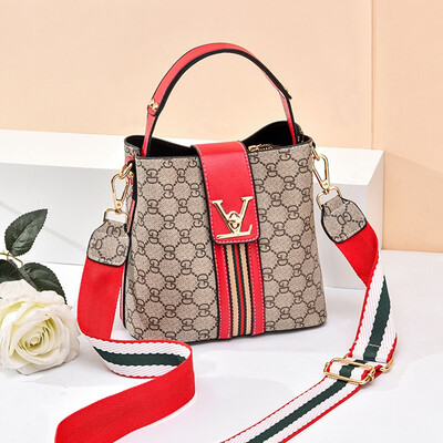 

Autumn bag lady new fashion Bucket Bag Handbag wide shoulder strap tide lady bag single shoulder inclined bag