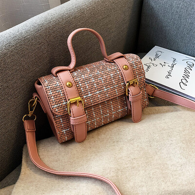 

Internet celebrity ins leisure bag fashion retro woven portable womens bag new 2019 shoulder slanted small square bag