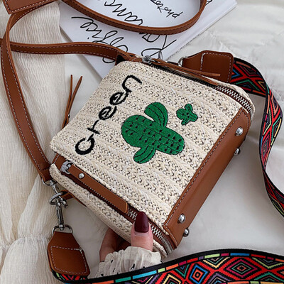 

New woman 2019 new fashion single shoulder slant bag Korean version hundred lap wide shoulder belt Tote bag