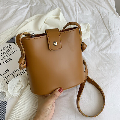 

Mori simple small bag network celebrity senior foreign gas bag 2019 new fashion small square bag single shoulder oblique satchel b