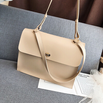 

Qiao Bani 2019 new European&American style fashion simple solid color lock flip cover bag shoulder diagonal trend handbags