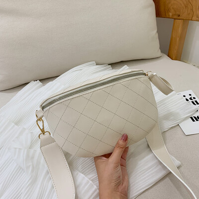 

Small fragrance bag female Korean version of the fashion Lingge broadband saddle bag wild casual single back Messenger b