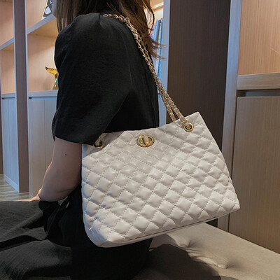 

Advanced sense fashion big bag handbags new 2019 large capacity shoulder bag ocean rhombic chain bag tote bag