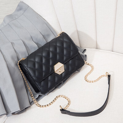 

Chaozhou Korean version of westernized ladiesbag fashion embroidery chain single shoulder small square bag