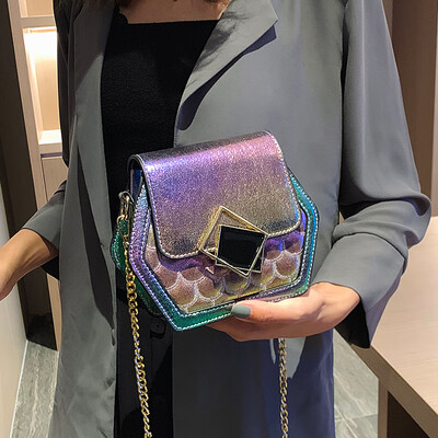 

2019 new Korean fashion colorful small square bag laser small bag lock chain bag shoulder Messenger bag handbag