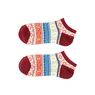 

Vintage Retro Embroidery Jacquard Boat Socks For Men National Wind Cotton Ankle Socks 1 Pair