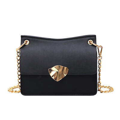 

New cross-body bag female shoulder bag small bag female 2019 spring new chic rhombic chain bag wild red