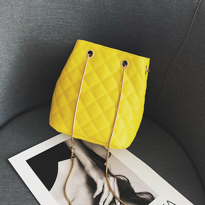 

Lingge chain bag small fragrance bag female 2018 new wave Korean version of the wild single shoulder slung bucket bag small bag