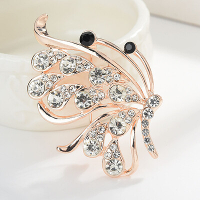 

1Pc High Quality Luxury Animal Cartoon Lovely Butterfly Shaped Insert Drill Fashion Pin Brooch