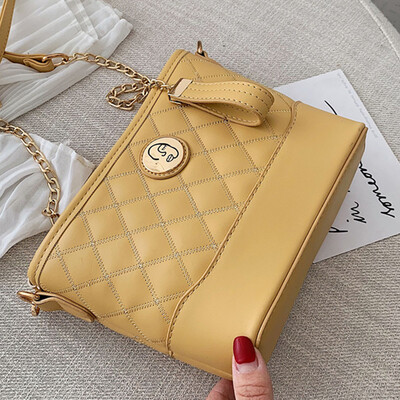 

Small Xiangfeng Lingge chain bag women 2019 new fashion Joker shoulder slung stray bucket bag