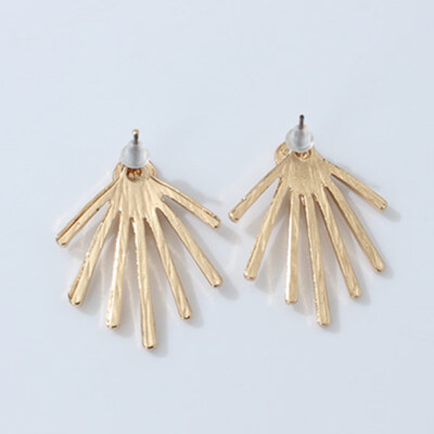 

Hot New Fashion jewelry Gold-color antique earrings best gift for women girl Round Stud earring Bijoux wholesale e0221