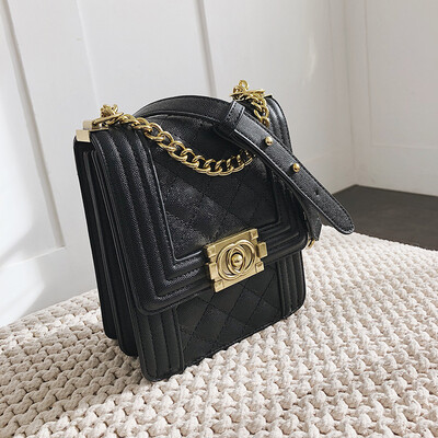 

Qiao Bani 2019 new European&American style fashion rhombic chain mobile phone bag shoulder diagonal trend wild women bag
