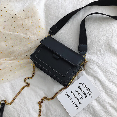 

Summer French small foreign air bag female 2019 new Korean version of the wild single shoulder slung fashion chain small square bag