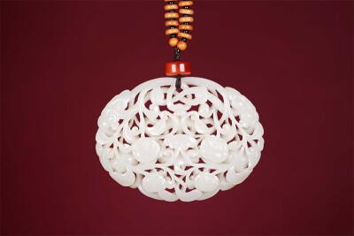 

WANYANSHAOHUA Xinjiang Hetian Seeds White Jade Ornament Jewelry Pendant 18342-8059