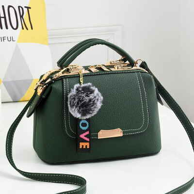 

Female bag 2019 new bag female Korean version of the steel clip cool fashion womens bag slung shoulder bag