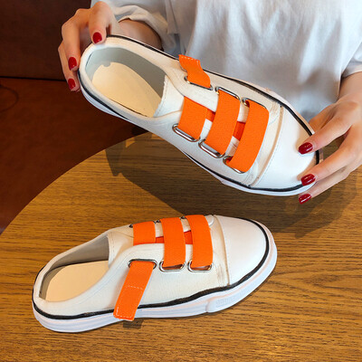 

Baotou canvas shoes womens summer Korean fashion Joker flat-bottomed white shoes half drag Mueller shoes