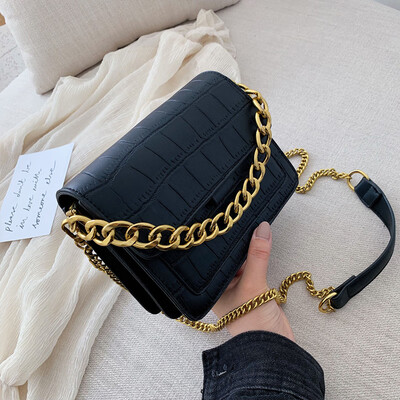 

Womens 2019 SpringSummer New Fashion Joker shoulder bag Korean fashion chain Messenger bag small square bag