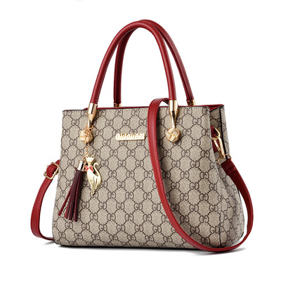 

Middle-aged ladys bag mother Baochao Korean version fashionable summer scholar slanting large capacity one-shoulder handbag