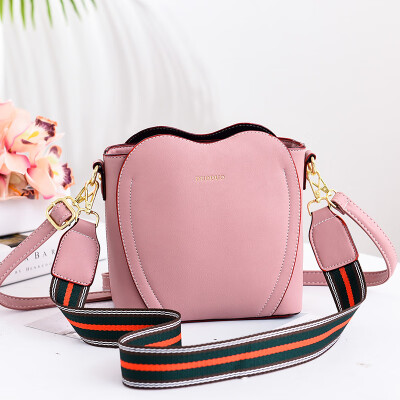 

New fashionable one-shoulder diagonal bag for ladies with bags in summer small fresh&wide shoulder straps ladieslove bucket