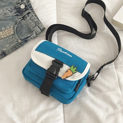 

2019 new fashion personality contrast color Messenger bag casual cute wild shoulder bag female temperament canvas small square bag