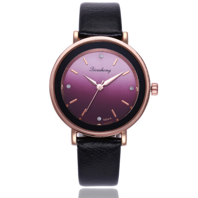 

Korean version of the gradient color ladies quartz watch creative diamond engraving