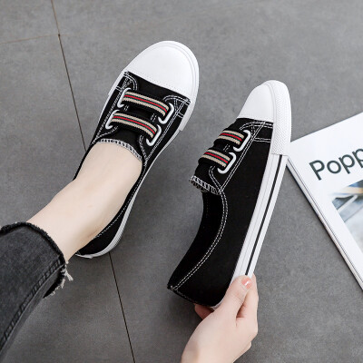 

Shallow little white shoes girl 2019 summer new students flat floor shoes spring lazy shoes pedal cloth shoes