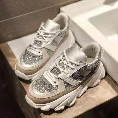 

Spring 2005 sequins Hong Kong flavor retro shoes womens soil black thick bottom sneakers women ins tide Joker