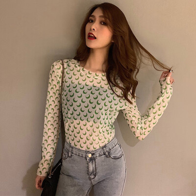 

Moon Pattern Print Long-sleeved T-shirt Fashion Beautiful New Sunscreen Shirt