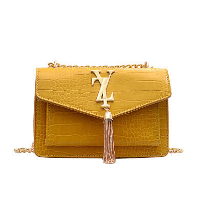 

Fashion pearl chain small square bag female 2019 new pu embroidery line shoulder bag tide Korean version of the wild diagonal female bag