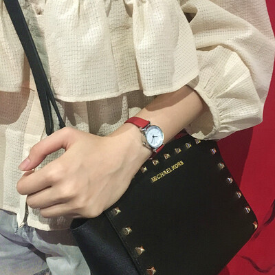 

Watch female students Korean belts simple Joker Korea retro cute fine fashion Mori womens watches