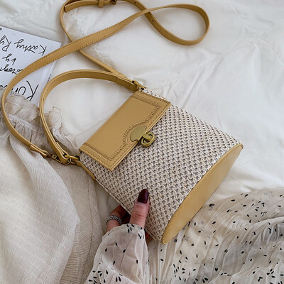 

Summer womens 2019 new Korean version of hand-held one-shoulder bag fashion foreign atmosphere leisure oblique bucket bag