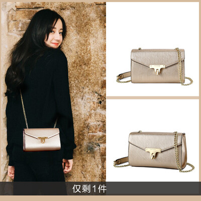 

Woodpecker TUCANO trend handbags fashion chain bag solid color shoulder slung small square bag pearl lock TBK1201-20R0 red