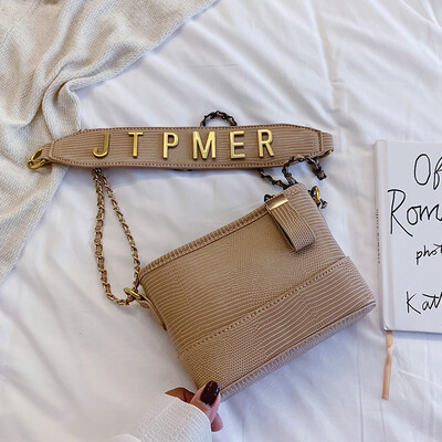 

Chic retro chain bag new 2019ins Korean version 100 womens bag fashion feeling single shoulder oblique satchel bag