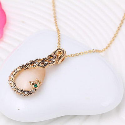 

Wedding High Quality Bridal Crystal Rhinestone Grateful Necklace