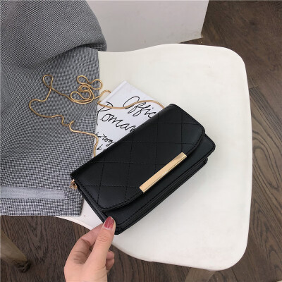 

New French small foreign air bag female 2019 new Korean version of the wild single shoulder slung fashion chain small square bag