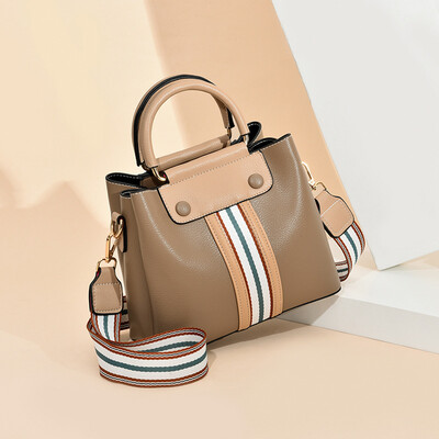 

Small bag female new wave three-layer contrast color Korean shoulder bag handbag simple&simple wild Messenger bag