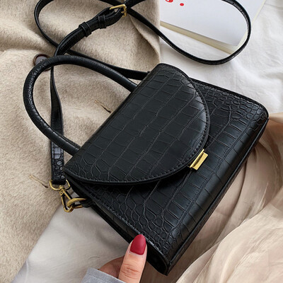 

Fashion handbag 2019 autumn new foreign style Korean popular texture students simple small messenger bag