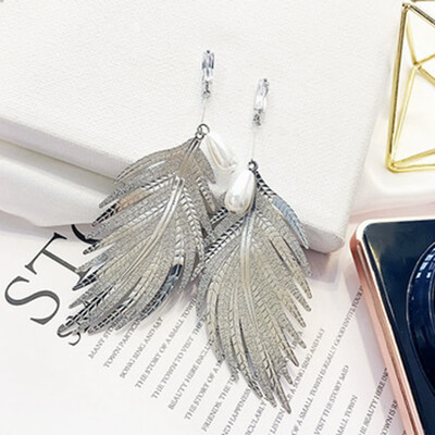 

Korean Fashion Simple Crystal Metal Feather Drop Earrings Gold & Silver Simulated Pearl Leaves Dangle Earring for Women Jewelry
