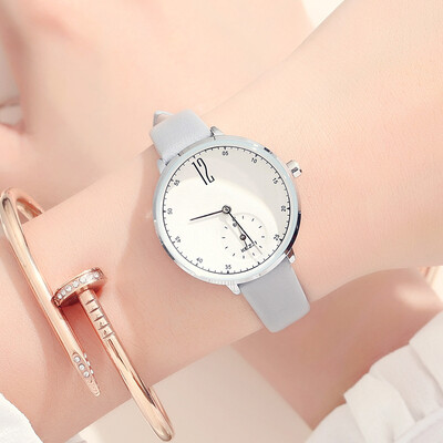 

Trendy men&women casual belt watch Korean student couple quartz watch