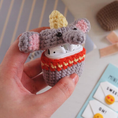 

cartoon handmade wool set knit for airpods headset cover