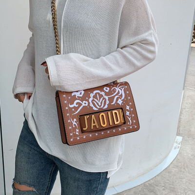 

French small bag female 2019 new simple popular chain shoulder bag fashion popular women bag Messenger bag tide