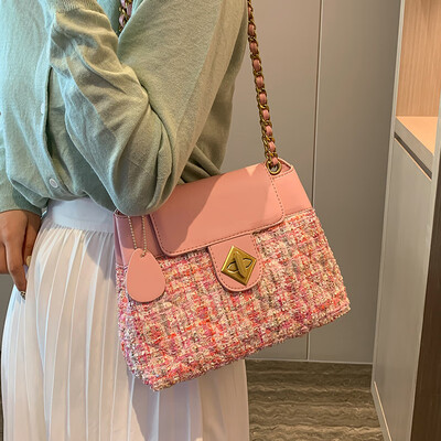

New lady bag 2019 autumn&winter popular Korean version of the large-capacity woolen shoulder bag foreign gas wild chain big bag