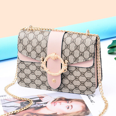 

2019 spring&summer new womens bag PU leather Korean version of the fashion simple small square bag trend single shoulder Messenger bag