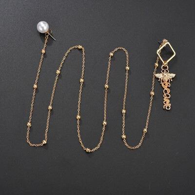 

Fashion Golden Bee Letter Metal Necklace Creative Personality Design Women Jewelry Womens Wedding Jewelry Clothing Gifts