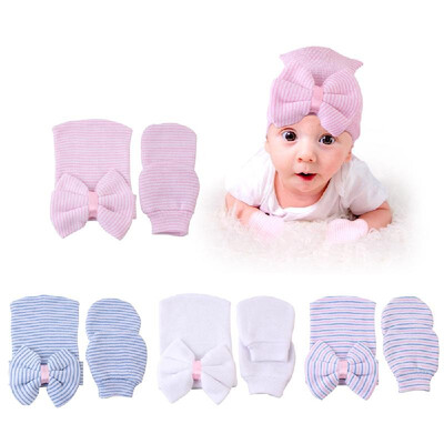 

4 Piece Infant Hospital Hat & Mitten Set Cotton Baby Hat Cap Gloves with Big Bow Soft Cute Knot for 0 to 6 Months Boys Girls