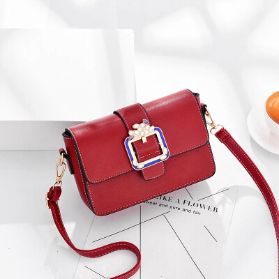 

The new trendy Korean version of the womens bag is a simple&simple girl with a single shoulder bag&a oblique satchel